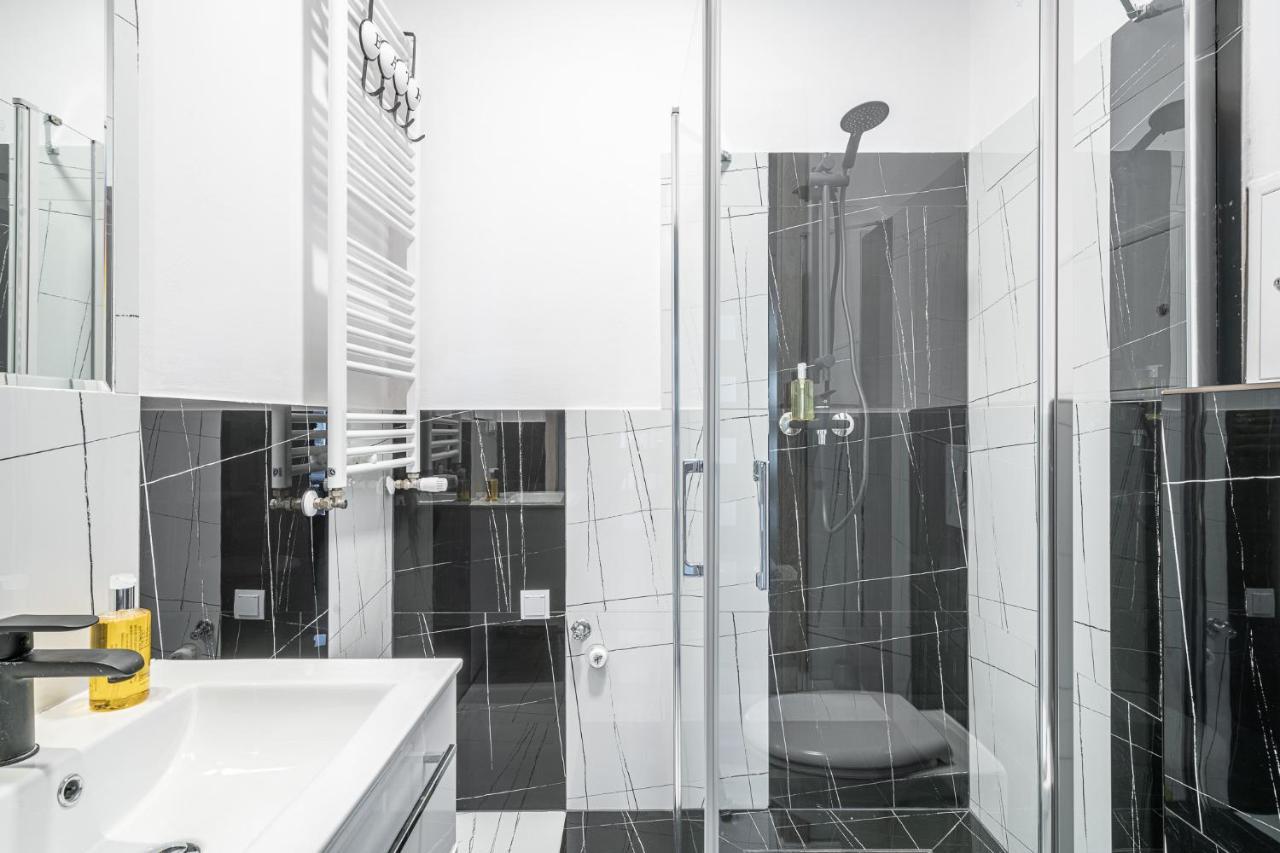 Rentplanet - Apartamenty Na Grobli Wrocław Exteriör bild
