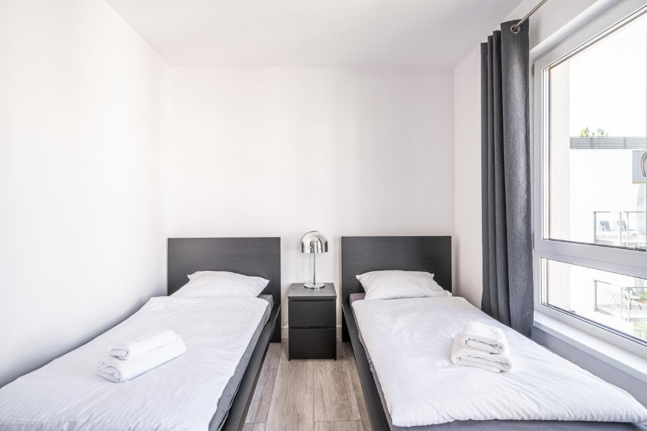 Rentplanet - Apartamenty Na Grobli Wrocław Exteriör bild