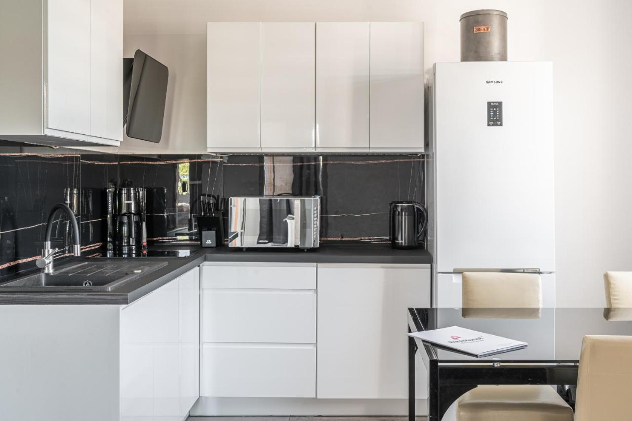 Rentplanet - Apartamenty Na Grobli Wrocław Exteriör bild