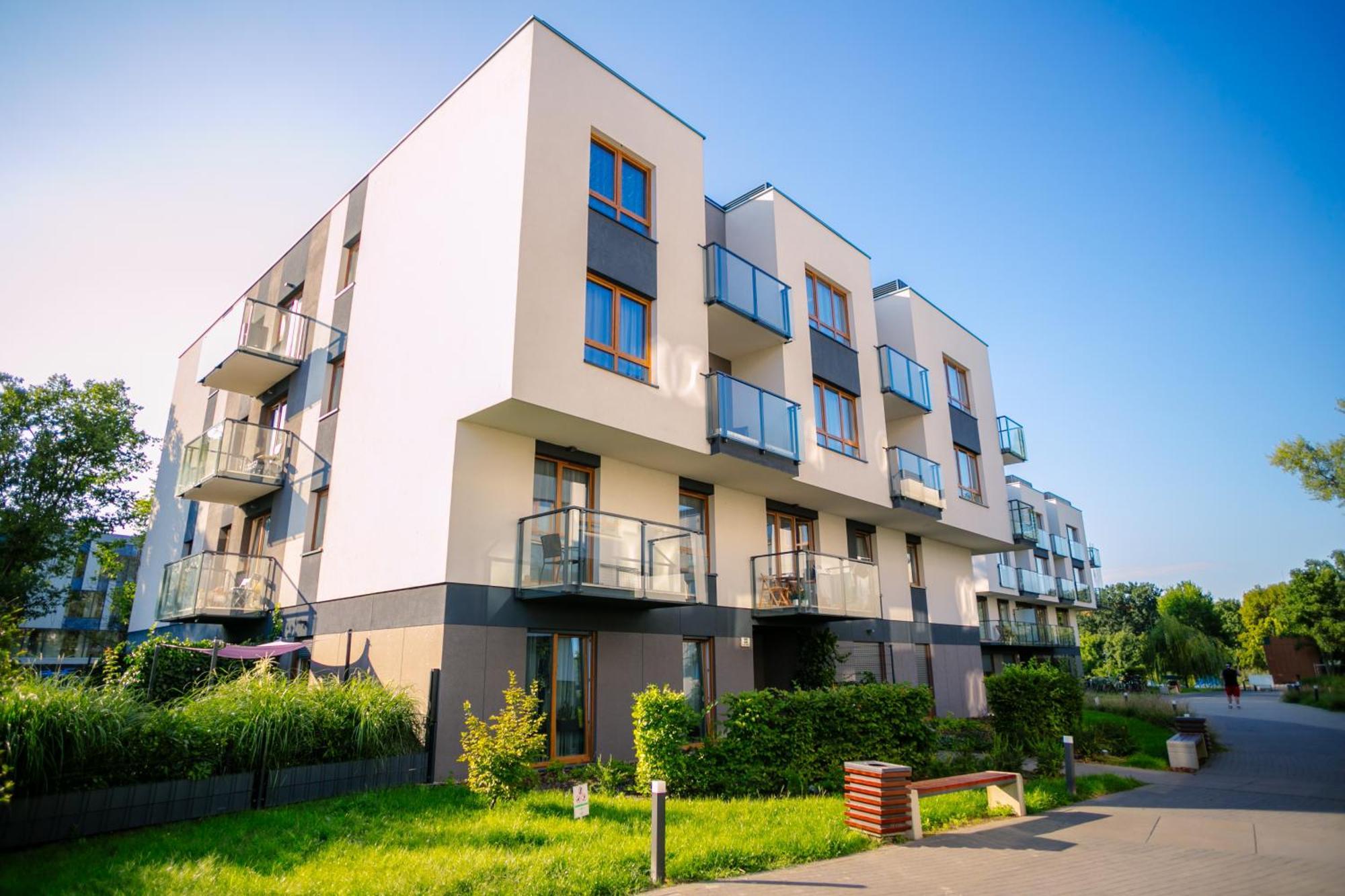 Rentplanet - Apartamenty Na Grobli Wrocław Exteriör bild